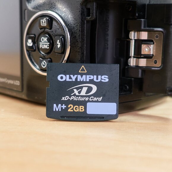 Olympus SP-570 UZ / 10MP Digital Camera / 20x Optical Zoom / Tested & Working - Picture 9 of 9